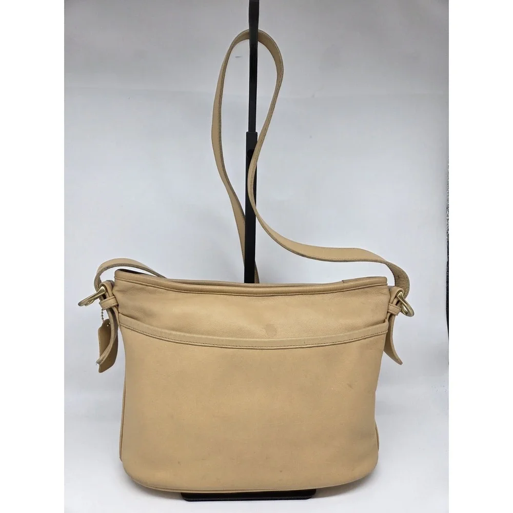 Coach 4143 Worth Bag Glove‑Tanned Leather Shoulder Bag Beige Vintage‎ Made USA